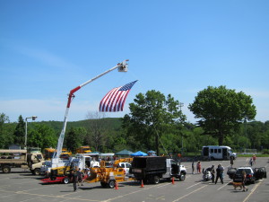 Barts tree service 18 foot flag